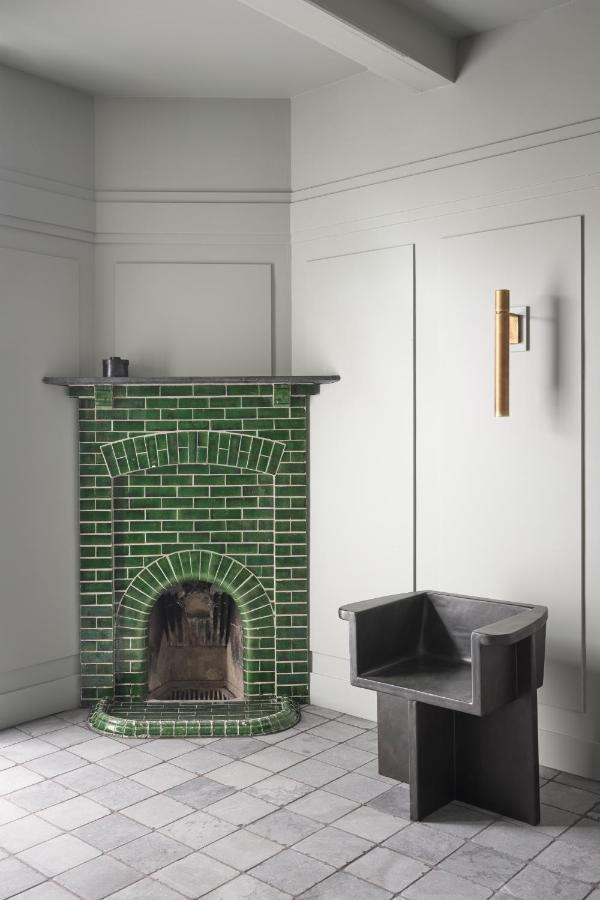 Boutique Hotel Benedict Noordwijk Zewnętrze zdjęcie A wall-mounted tap